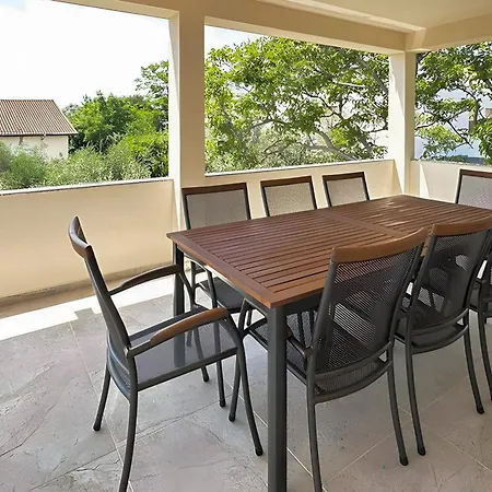 By The Sea Apartment
