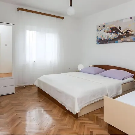 Apartment By The Sea Bibinje